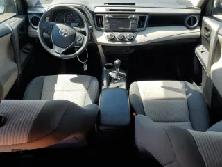 2015 Toyota RAV4 LE with VIN 2T3BFREV5FW323822, listed as a Copart auction lot 55620595 with 180,629 mi miles and Clean Title. Bid and sale history available at DreamBid. Image 8.