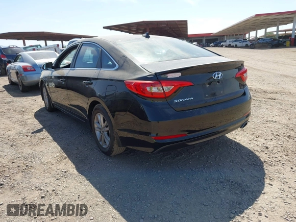 2016 Hyundai Sonata SE z VIN 5NPE24AF2GH281998, wystawiony jako IAAI lot #42495091 z przebiegiem 184 904 mil mil oraz . Historia ofert i sprzedaży dostępna na DreamBid. Obrazek 3.
