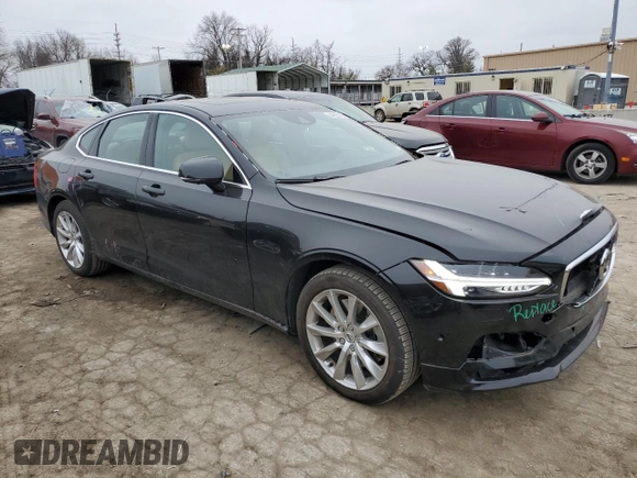 2017 Volvo S90 Momentum with VIN YV1A22MK4H1012268, listed as a Copart auction lot 44632965 with 28,505 mi miles and Salvage Title. Bid and sale history available at carsss.com. Image 4.