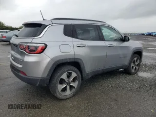 2018 Jeep Compass Latitude с VIN 3C4NJDBB9JT180222, выставлен на аукционе Copart как лот 56979395 с пробегом 78 262 миль миль и Списание • Salvage title. История ставок и продаж доступна на DreamBid. Изображение 3.