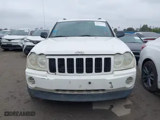 2006 Jeep Grand Cherokee Laredo with VIN 1J8GS48K16C348315, listed as a IAAI auction lot 41062772 with 239,662 mi miles. Bid and sale history available at carsss.com. Image 11.