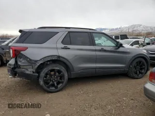 2022 Ford Explorer ST-Line with VIN 1FMSK8KH6NGC46663, listed as a Copart auction lot 46060605 with 41,304 mi miles and Salvage Title. Bid and sale history available at carsss.com. Image 3.