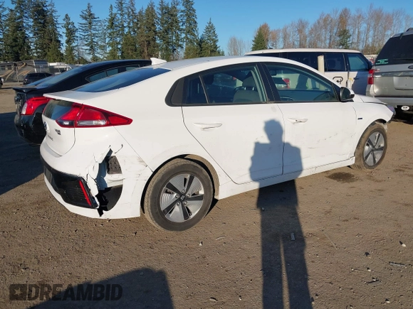 2019 Hyundai Ioniq Blue z VIN KMHC65LC6KU166738, wystawiony jako IAAI lot #38185797 z przebiegiem 110 215 mil mil oraz . Historia ofert i sprzedaży dostępna na DreamBid. Obrazek 4.