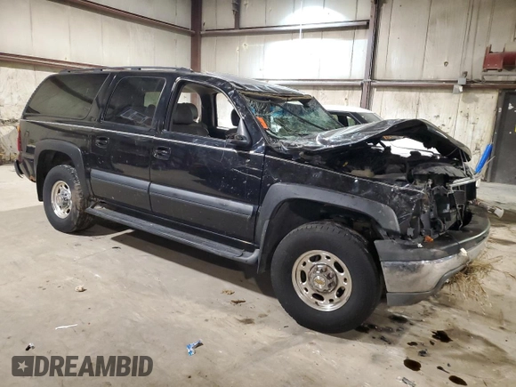 2003 Chevrolet Suburban LT with VIN 3GNGK26UX3G136660, listed as a Copart auction lot 82666304 with 0 mi miles and Salvage Title. Bid and sale history available at carsss.com. Image 4.