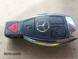 2011 Mercedes-Benz C 300 Sport с VIN WDDGF5EB3BA496547, выставлен на аукционе IAAI как лот 41631748 с пробегом 92 588 миль миль и . История ставок и продаж доступна на DreamBid. Изображение 11.