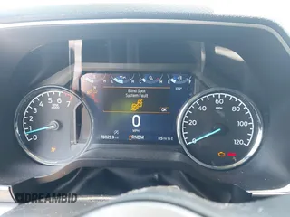 2021 Ford F-150 XL z VIN 1FTEW1CP2MKD90239, wystawiony jako IAAI lot #42342376 z przebiegiem 78 025 mil mil oraz . Historia ofert i sprzedaży dostępna na DreamBid. Obrazek 7.