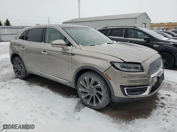 2019 Lincoln Nautilus Reserve with VIN 2LMPJ8LP0KBL33013, listed as a Copart auction lot 42358955 with 65,772 mi miles and Clean Title. Bid and sale history available at carsss.com. Image 4.