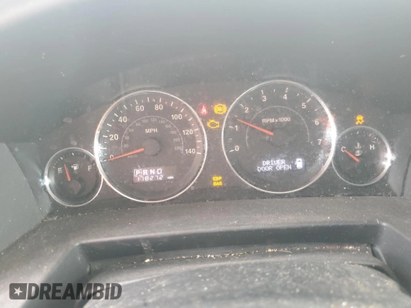 2008 Jeep Commander Sport с VIN 1J8HG48K38C149095, выставлен на аукционе Copart как лот 57962325 с пробегом 178 272 миль миль и Чистый • Clean title. История ставок и продаж доступна на DreamBid. Изображение 9.