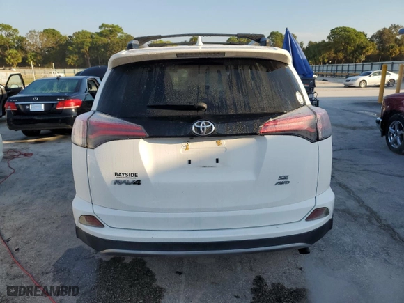 2018 Toyota RAV4 SE with VIN JTMJFREV3JD252590, listed as a Copart auction lot 76055774 with 51,673 mi miles and Non Repairable. Bid and sale history available at carsss.com. Image 6.