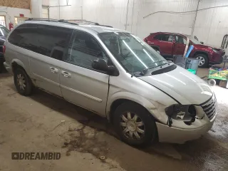 2006 Chrysler Town & Country Touring with VIN 2A4GP54L96R818928, listed as a Copart auction lot 54756255 with 157,377 mi miles and Salvage Title. Bid and sale history available at DreamBid. Image 4.