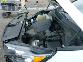 2019 Kia Sorento EX z VIN 5XYPH4A57KG502493, wystawiony jako IAAI lot #39544492 z przebiegiem 120 005 mil mil oraz . Historia ofert i sprzedaży dostępna na DreamBid. Obrazek 19.