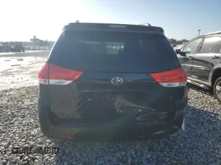 2012 Toyota Sienna XLE AAS z VIN 5TDYK3DC1CS220347, wystawiony jako Copart lot #65015615 z przebiegiem 168 629 mil mil oraz Szkoda całkowita • Salvage title. Historia ofert i sprzedaży dostępna na DreamBid. Obrazek 6.