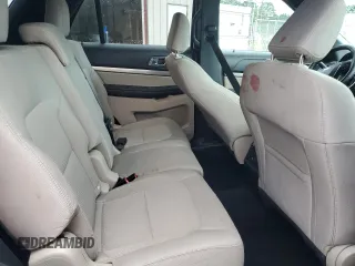2019 Ford Explorer XLT z VIN 1FM5K8D83KGA63565, wystawiony jako Copart lot #59704295 z przebiegiem 90 470 mil mil oraz Czysty tytuł • Clean title. Historia ofert i sprzedaży dostępna na DreamBid. Obrazek 11.