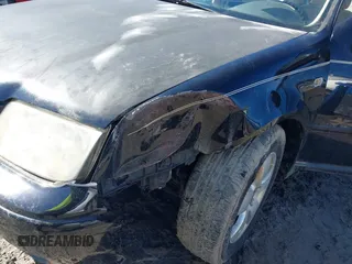 2003 Volkswagen Jetta GLS с VIN 3VWSK69M23M038677, выставлен на аукционе IAAI как лот 41760282 с пробегом 190 583 миль миль и . История ставок и продаж доступна на DreamBid. Изображение 6.