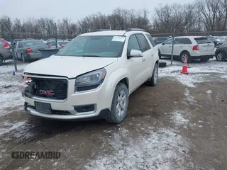 2014 GMC Acadia SLE with VIN 1GKKRPKD2EJ241278, listed as a IAAI auction lot 41398767 with 210,341 mi miles. Bid and sale history available at carsss.com. Image 17.
