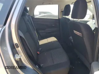 2016 Mitsubishi Outlander ES z VIN JA4AR3AU7GZ027998, wystawiony jako Copart lot #56218135 z przebiegiem Nie podano mil oraz Szkoda całkowita • Salvage title. Historia ofert i sprzedaży dostępna na DreamBid. Obrazek 10.