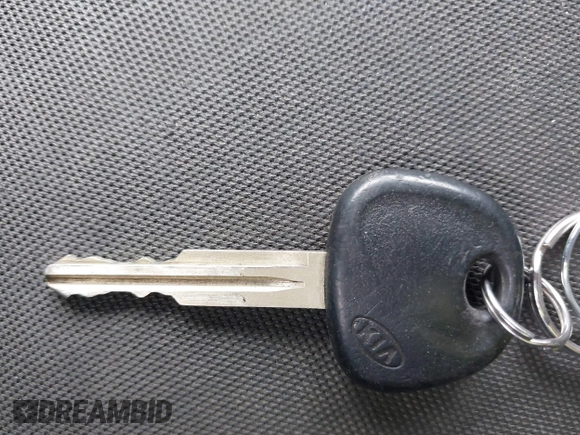 2013 Kia Forte SX с VIN KNAFW4A39D5733596, выставлен на аукционе IAAI как лот 41901921 с пробегом 185 164 миль миль и . История ставок и продаж доступна на DreamBid. Изображение 11.