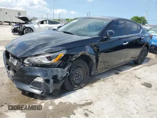 2020 Nissan Altima S z VIN 1N4BL4BV4LC230603, wystawiony jako Copart lot #57217475 z przebiegiem 54 297 mil mil oraz Czysty tytuł • Clean title. Historia ofert i sprzedaży dostępna na DreamBid. Obrazek 1.