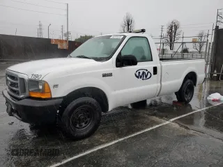 1999 Ford Super Duty F-250 XL with VIN 1FTNF20L6XEE74882, listed as a Copart auction lot 45205425 with 248,699 mi miles and Clean Title. Bid and sale history available at carsss.com. Image 1.