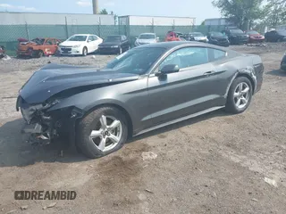 2016 Ford Mustang V6 z VIN 1FA6P8AM7G5320991, wystawiony jako IAAI lot #42405138 z przebiegiem Nie podano mil oraz . Historia ofert i sprzedaży dostępna na DreamBid. Obrazek 16.
