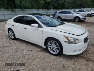 2010 Nissan Maxima SV z VIN 1N4AA5AP7AC829258, wystawiony jako Copart lot #61083055 z przebiegiem 150 458 mil mil oraz Szkoda całkowita • Salvage title. Historia ofert i sprzedaży dostępna na DreamBid. Obrazek 4.