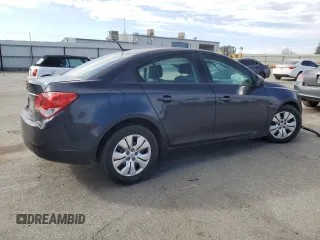 2014 Chevrolet Cruze LS with VIN 1G1PA5SG2E7245554, listed as a Copart auction lot 47230925 with 104,557 mi miles and Salvage Title. Bid and sale history available at carsss.com. Image 3.