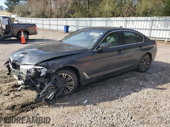 2019 BMW 5 Series 530e xDrive with VIN WBAJB1C56KB375178, listed as a Copart auction lot 46592325 with 114,419 mi miles and Salvage title. Bid and sale history available at DreamBid. Image 1.