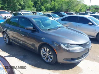 2015 Chrysler 200 S with VIN 1C3CCCBG2FN522354, listed as a IAAI auction lot 42101597 with 147,837 mi miles. Bid and sale history available at carsss.com. Image 1.