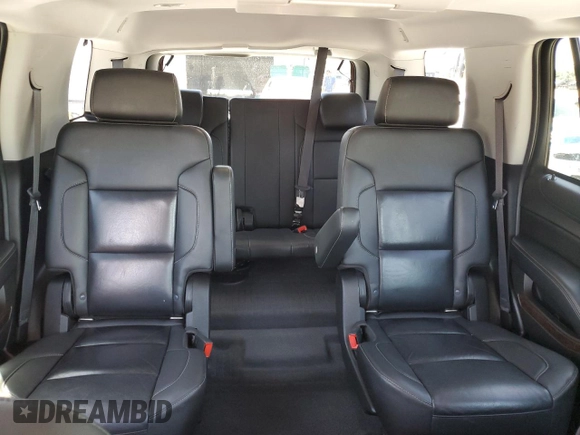 2020 Chevrolet Tahoe LT z VIN 1GNSCBKC6LR306274, wystawiony jako Copart lot #48902905 z przebiegiem 198 239 mil mil oraz Nie do naprawy • Non repairable. Historia ofert i sprzedaży dostępna na DreamBid. Obrazek 10.