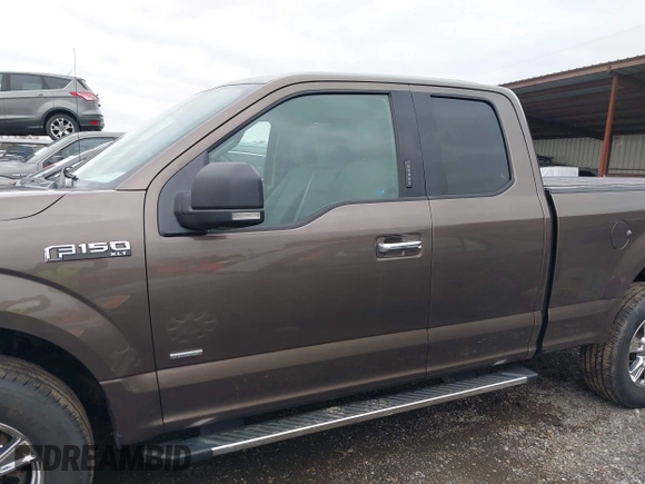 2016 Ford F-150 XLT with VIN 1FTEX1EP7GFC98017, listed as a IAAI auction lot 41913333 with 75,256 mi miles. Bid and sale history available at carsss.com. Image 15.