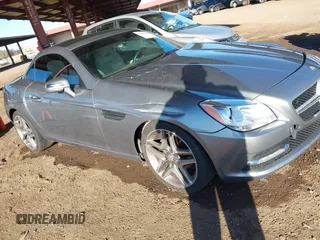 2013 Mercedes-Benz SLK-Class SLK 250 with VIN WDDPK4HA9DF058128, listed as a IAAI auction lot 41809272 with 76,860 mi miles. Bid and sale history available at carsss.com. Image 6.