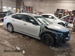 2015 Nissan Altima 2.5 S with VIN 1N4AL3AP3FC450926, listed as a IAAI auction lot 41599401 with 109,275 mi miles. Bid and sale history available at carsss.com. Image 1.