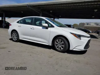 2022 Toyota Corolla LE with VIN 5YFEPMAE2NP349306, listed as a Copart auction lot 52709735 with 30,688 mi miles and Salvage Title. Bid and sale history available at carsss.com. Image 4.