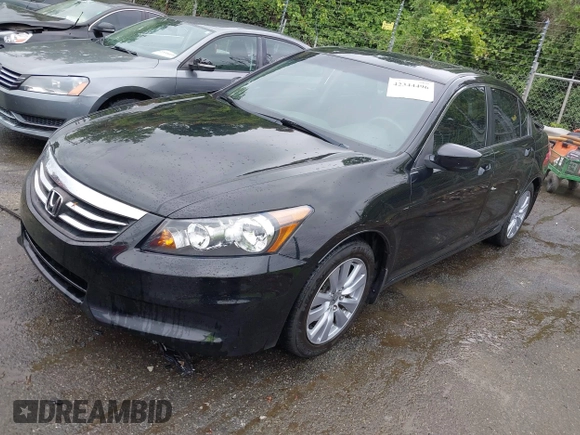 2011 Honda Accord EX z VIN 1HGCP2F71BA030423, wystawiony jako IAAI lot #42344496 z przebiegiem 146 097 mil mil oraz . Historia ofert i sprzedaży dostępna na DreamBid. Obrazek 18.