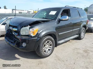 2007 Toyota Sequoia Limited with VIN 5TDZT38A87S298902, listed as a IAAI auction lot 41870752 with 234,722 mi miles. Bid and sale history available at carsss.com. Image 17.