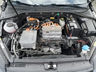 2019 Volkswagen Golf SEL Premium с VIN WVWPR7AU9KW910602, выставлен на аукционе Copart как лот 49092265 с пробегом 73 897 миль миль и Списание • Salvage title. История ставок и продаж доступна на DreamBid. Изображение 11.