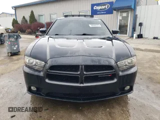 2014 Dodge Charger SXT with VIN 2C3CDXHG4EH277625, listed as a Copart auction lot 50568375 with 135,843 mi miles and Salvage Title. Bid and sale history available at carsss.com. Image 5.