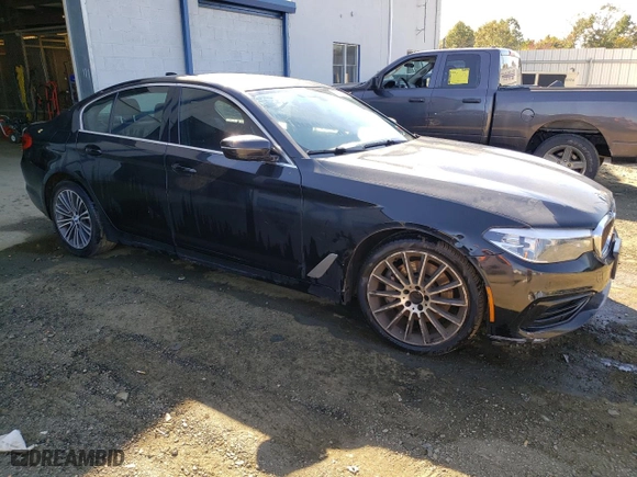 2019 BMW 5 Series 530i xDrive with VIN WBAJA7C55KWW18669, listed as a Copart auction lot 74400424 with 162,503 mi miles and Clean Title. Bid and sale history available at carsss.com. Image 4.