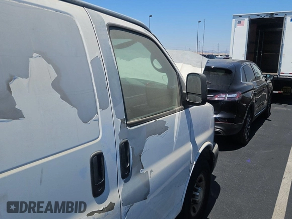 2010 Chevrolet Express Cargo с VIN 1GCZGFBA1A1160380, выставлен на аукционе IAAI как лот 42763033 с пробегом 153 559 миль миль и . История ставок и продаж доступна на DreamBid. Изображение 45.