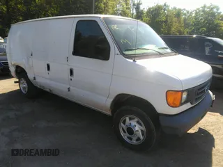 2007 Ford Econoline Cargo Commercial z VIN 1FTNE14W47DB49798, wystawiony jako IAAI lot #42301270 z przebiegiem 361 650 mil mil oraz . Historia ofert i sprzedaży dostępna na DreamBid. Obrazek 1.