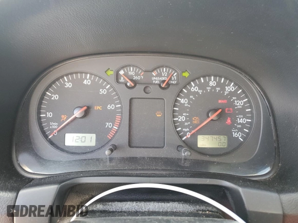 2001 Volkswagen Golf GLS с VIN 9BWGT61J514042129, выставлен на аукционе Copart как лот 76238024 с пробегом 347 457 миль миль и На запчасти • Non repairable. История ставок и продаж доступна на DreamBid. Изображение 9.
