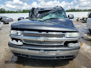 2002 Chevrolet Suburban LT z VIN 3GNGK26G82G294276, wystawiony jako Copart lot #56399015 z przebiegiem 187 305 mil mil oraz Nie do naprawy • Non repairable. Historia ofert i sprzedaży dostępna na DreamBid. Obrazek 5.