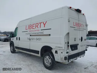 2021 Ram ProMaster Cargo Van with VIN 3C6LRVDG7ME548136, listed as a IAAI auction lot 41244872 with 61,989 mi miles. Bid and sale history available at carsss.com. Image 3.