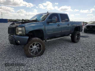 2009 Chevrolet Silverado 1500 LTZ with VIN 3GCEK33349G288587, listed as a Copart auction lot 52028095 with 123,469 mi miles and Clean Title. Bid and sale history available at carsss.com. Image 1.
