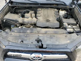 2011 Toyota 4Runner SR5 z VIN JTEZU5JRXB5028654, wystawiony jako Copart lot #54906235 z przebiegiem 164 438 mil mil oraz Szkoda całkowita • Salvage title. Historia ofert i sprzedaży dostępna na DreamBid. Obrazek 12.