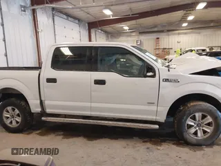 2017 Ford F-150 XL с VIN 1FTEW1EP4HFB68488, выставлен на аукционе IAAI как лот 41305107 с пробегом Не указан миль и . История ставок и продаж доступна на DreamBid. Изображение 12.