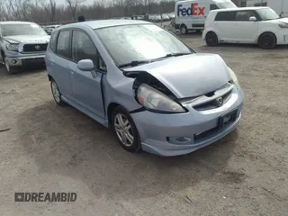 2008 Honda Fit Sport with VIN JHMGD38638S003972, listed as a IAAI auction lot 41827599 with 135,843 mi miles. Bid and sale history available at carsss.com. Image 1.