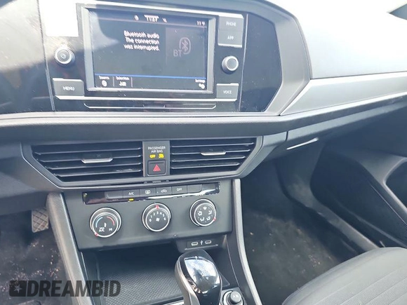 2024 Volkswagen Jetta S with VIN 3VW5M7BU8RM051840, listed as a IAAI auction lot 42852799 with 14,434 mi miles and . Bid and sale history available at DreamBid. Image 3.