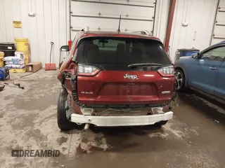 2019 Jeep Cherokee Latitude Plus with VIN 1C4PJMLB2KD198561, listed as a IAAI auction lot 41731691 with 71,129 mi miles. Bid and sale history available at carsss.com. Image 18.