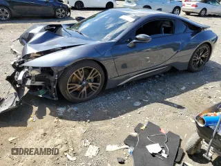 2017 BMW i8 with VIN WBY2Z2C30HV676459, listed as a Copart auction lot 60927364 with 0 mi miles and Salvage Title. Bid and sale history available at carsss.com. Image 1.